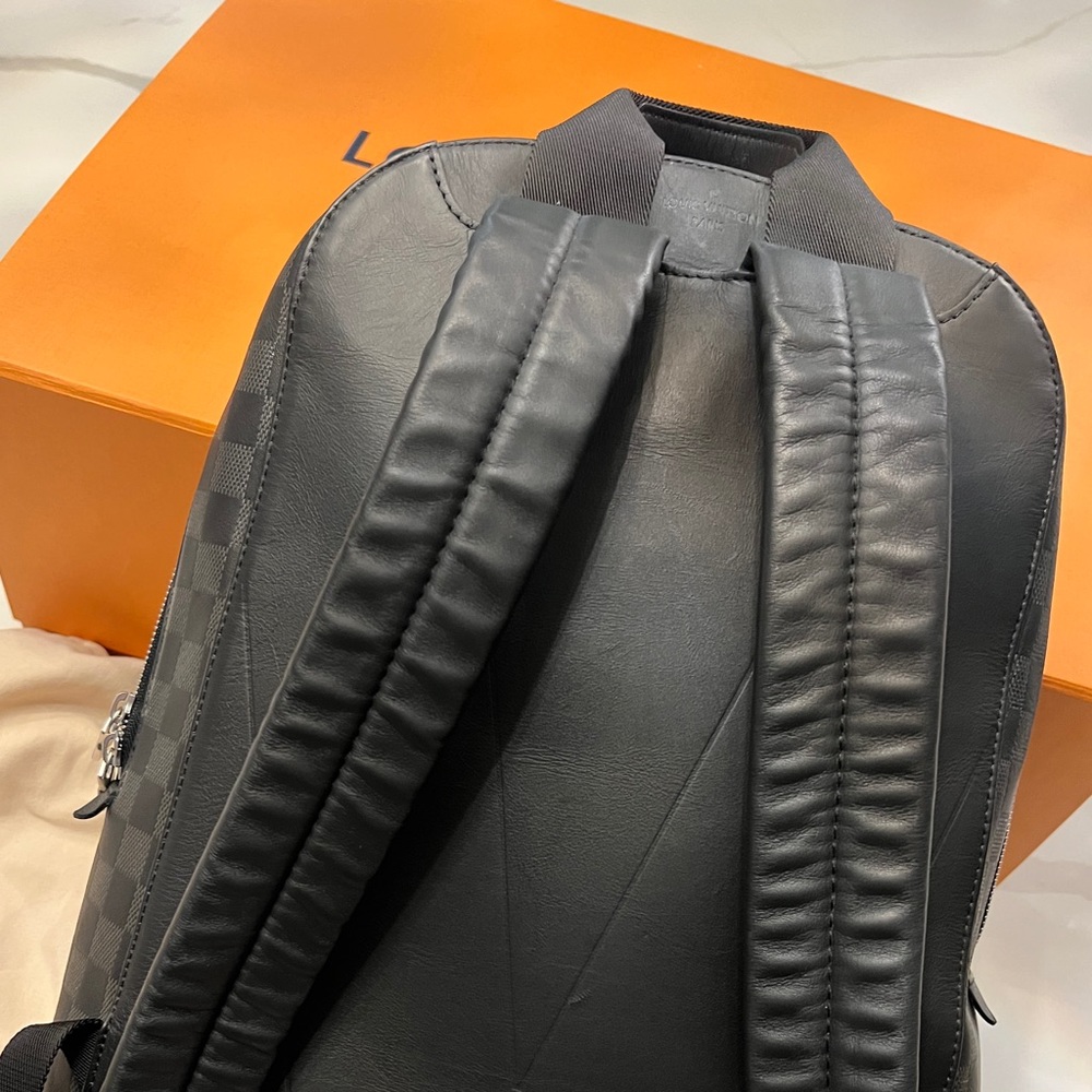Louis Vuitton Campus Backpack Damien Infini Onyx Silver Leather - Picture 4 of 9